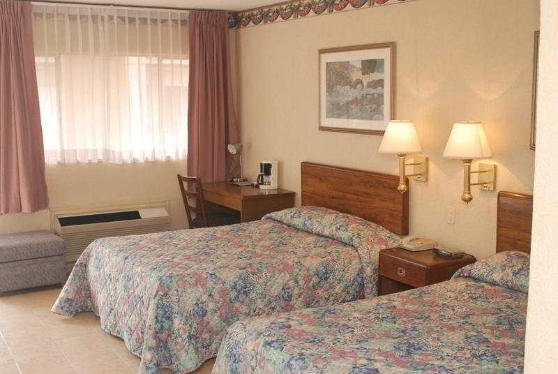 Hotel El Camino Inn & Suites Reynosa Ruang foto
